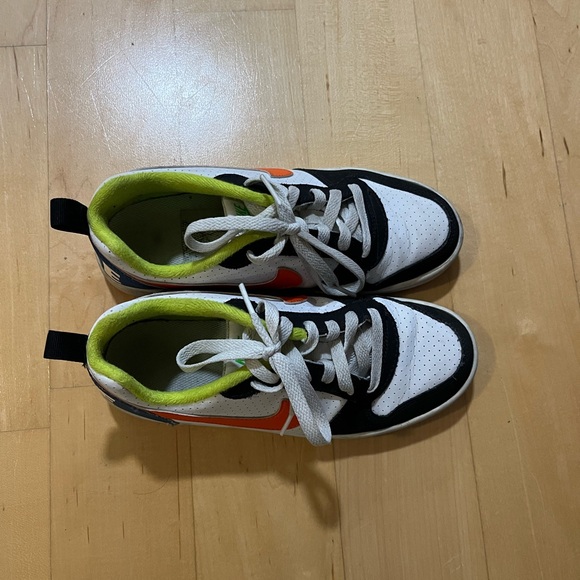 Nike Kids' Black, White, and Orange Sneakers - Picture 1 of 4